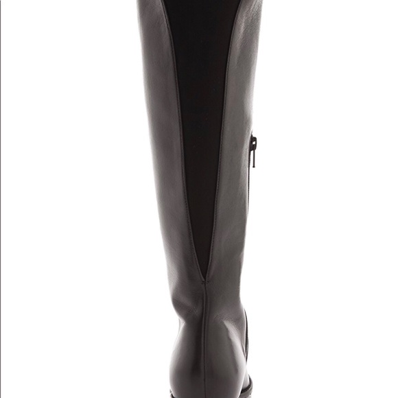 Stuart Weitzman Arlington boot 6.5 Black Nappa. - Picture 2 of 8